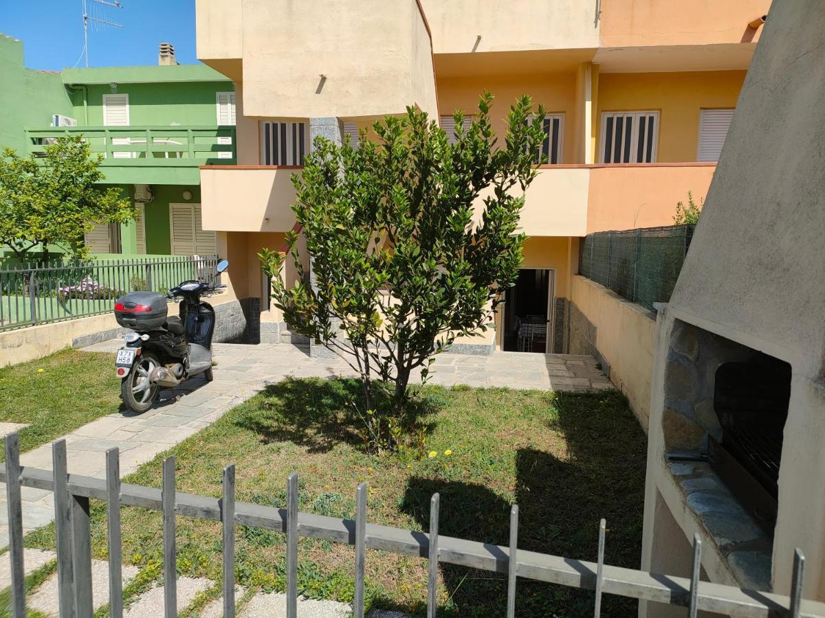 Oasy2 Apartment Villasimius Exterior photo